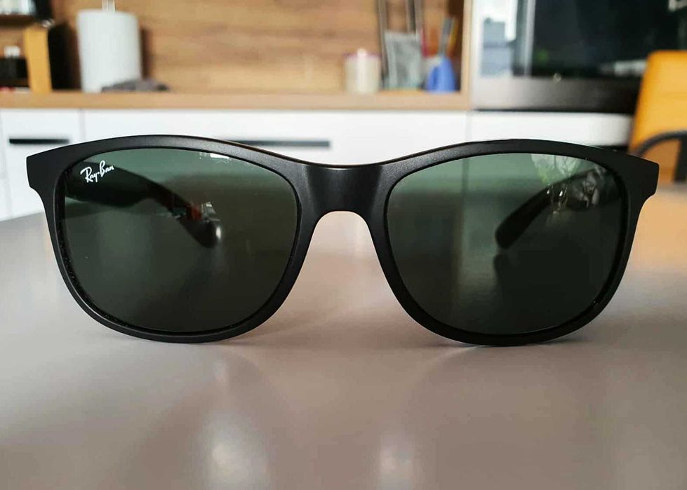 Oryginalne okulary Ray-Ban Andy RB4202