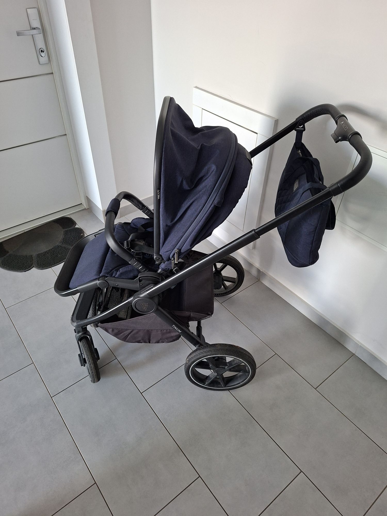 Wózek 2w1 Venicci Titum 2.0