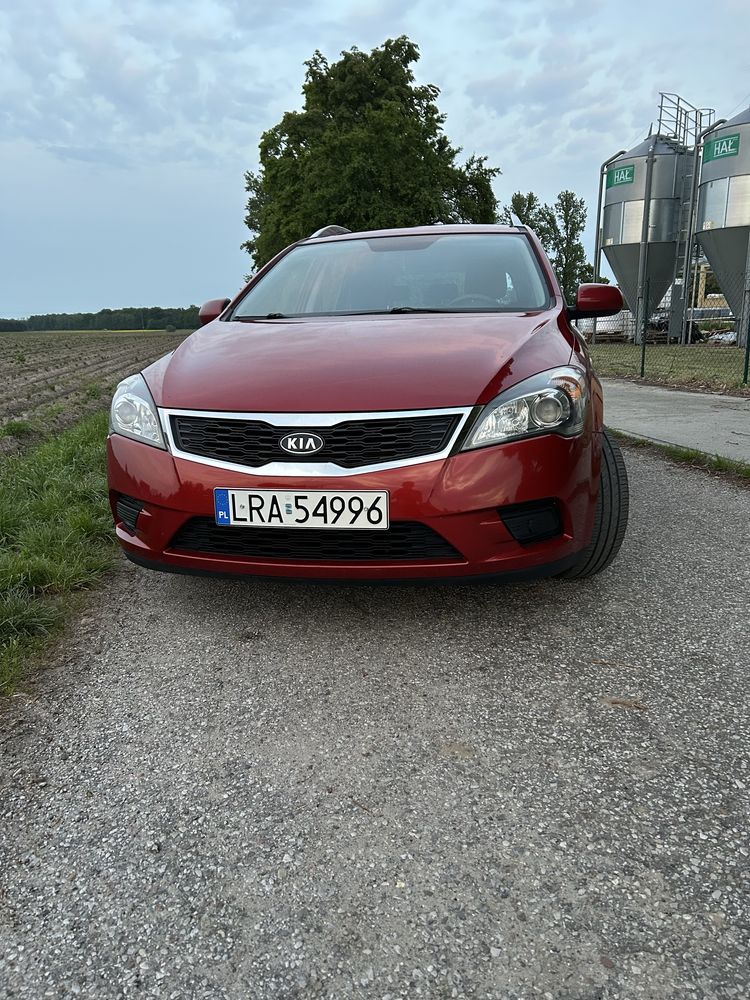 Kia Ceed 2010 Lift 1.4benzyna