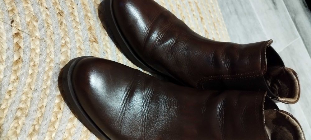 Botas homem em bom estado N.40