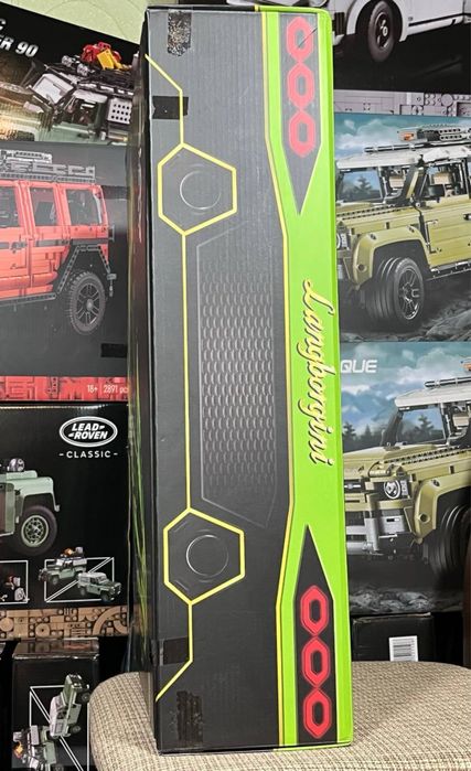 Конструктор Lambroghini Sian на Радіокеруванні(3696деталі)  1:8 Маштаб