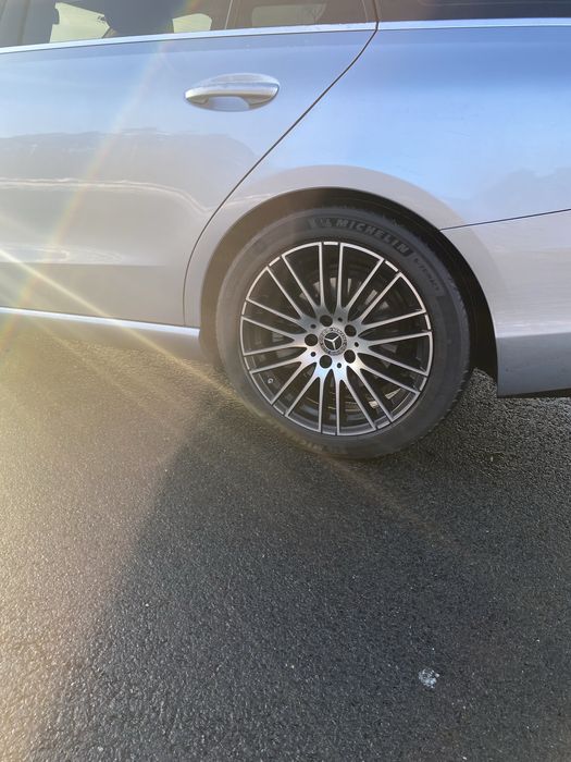 Mercedes c 220 4 matic  4x4 200 km stan bdb możliwa zamiana