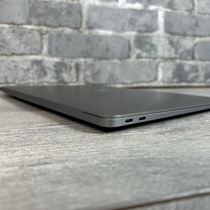 Ноутбук Apple MacBook Air 13 2020 (M1 | 16Gb | 512Gb SSD | 8 GPU)