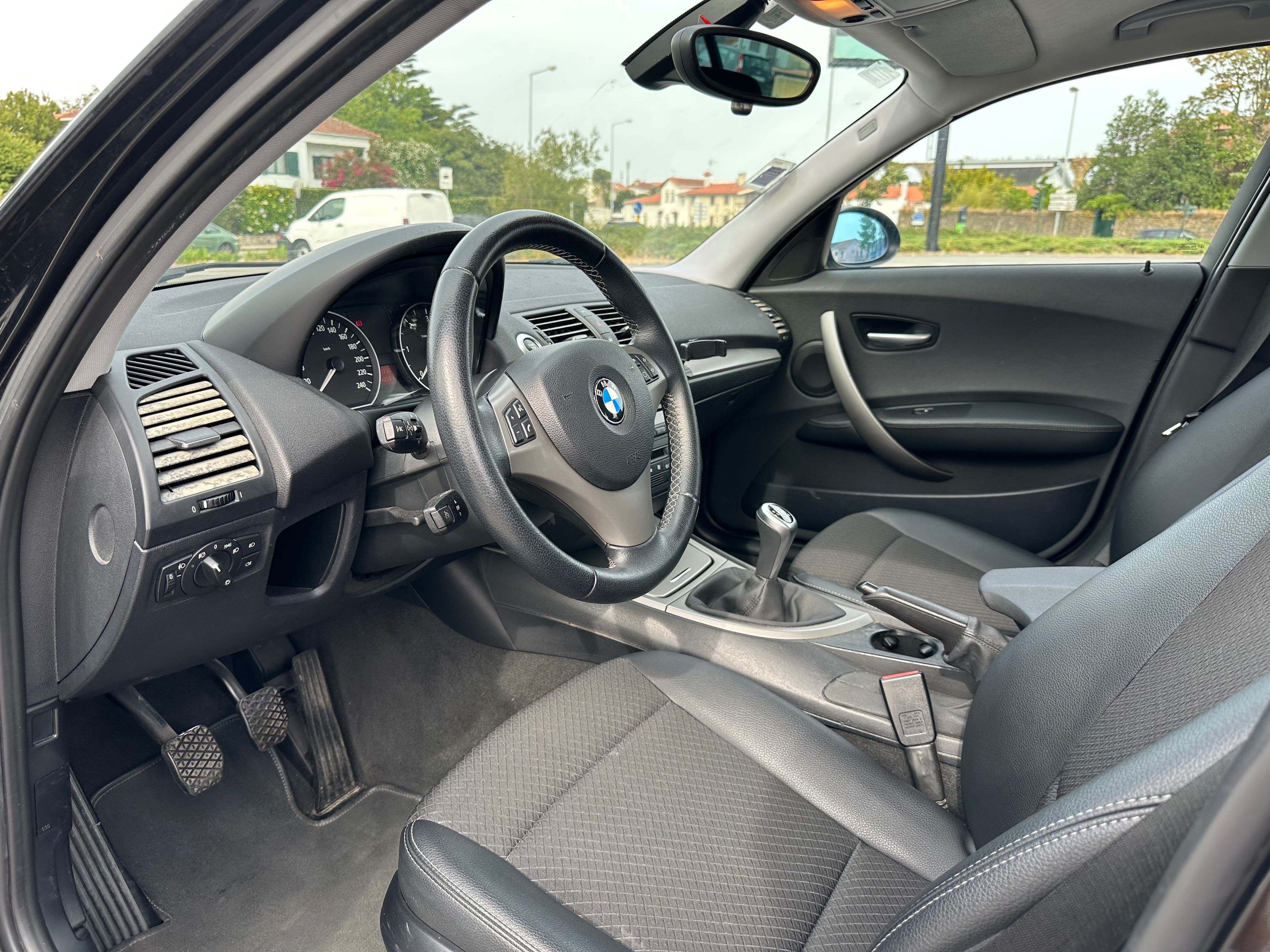 BMW 118d como novo!!!