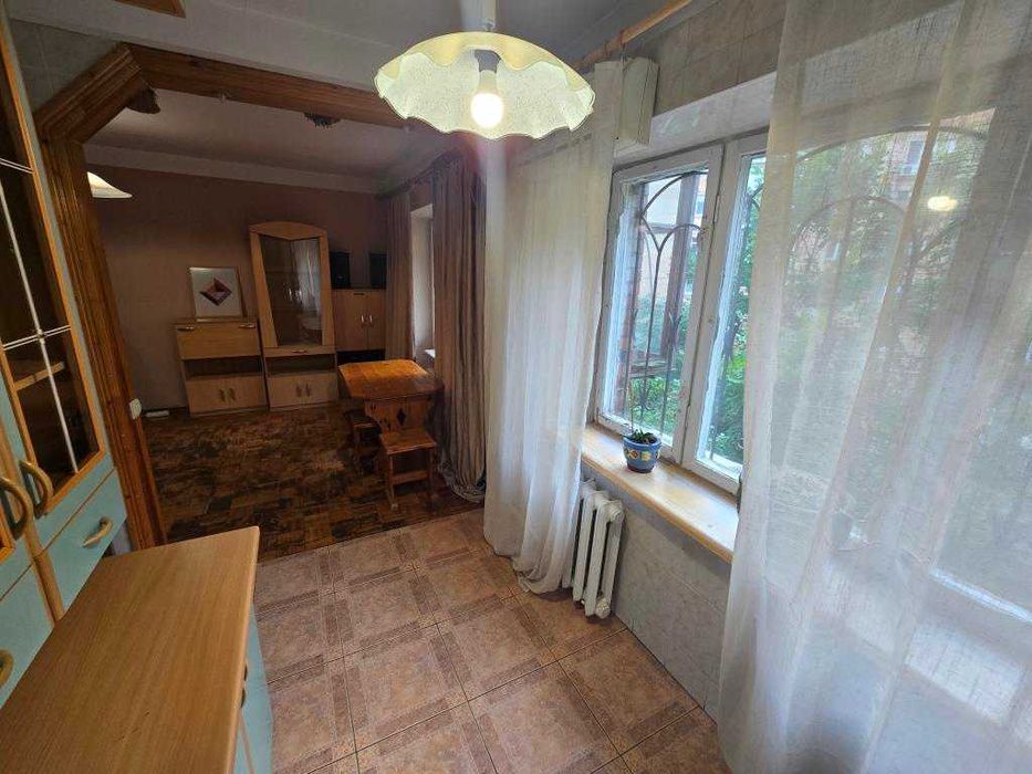 Сапёрное поле Печерский Дворец Украины Лыбидская Бульвар Фантанов