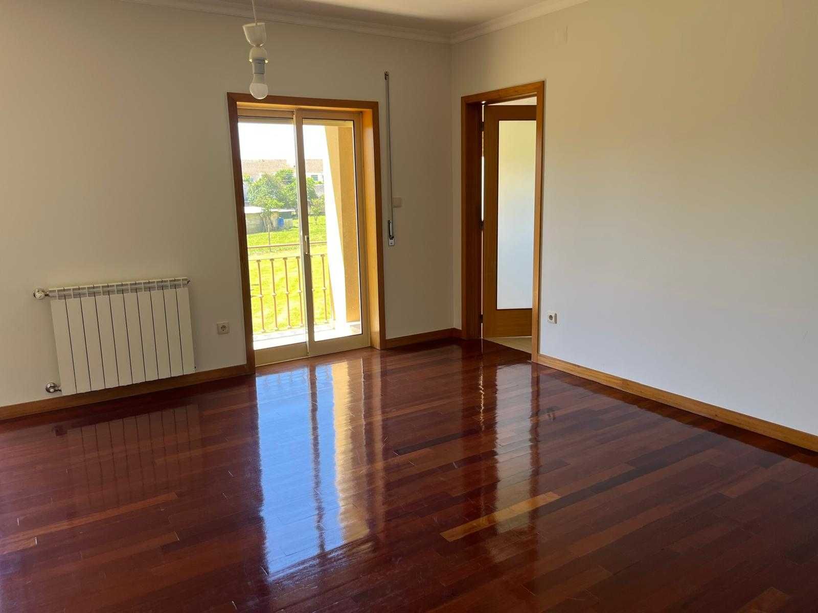 T1 na Golegã com Garagem