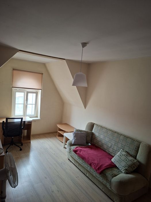 Wynajmę pokój dla studentki