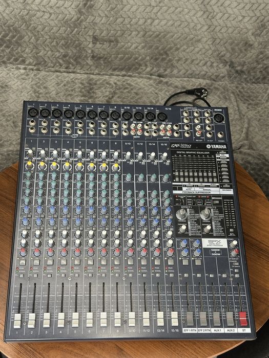 Kolumny JBL JRX 100 + Power mixer Yamaha EMX5016CF