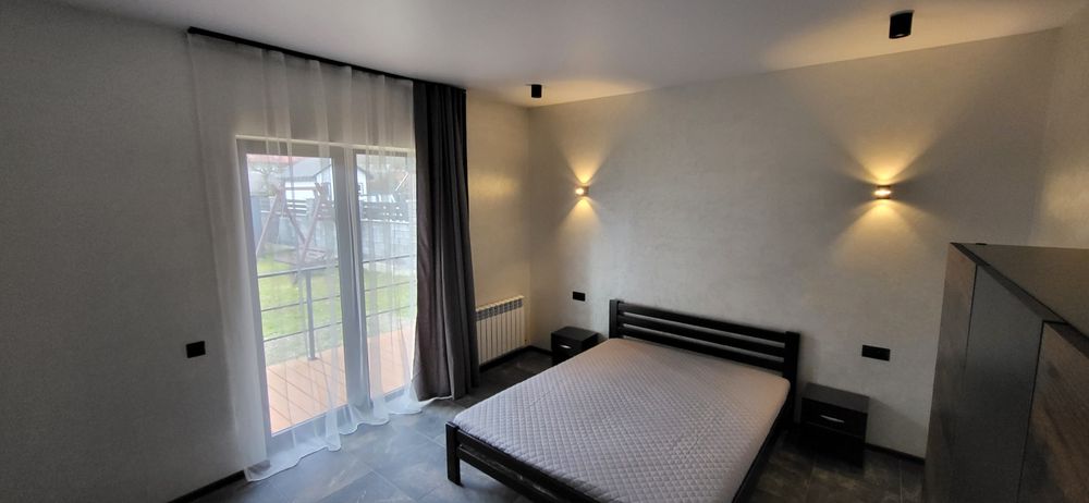 Оренда котеджу в Карпатах подобова. Будинок в  Буковелі