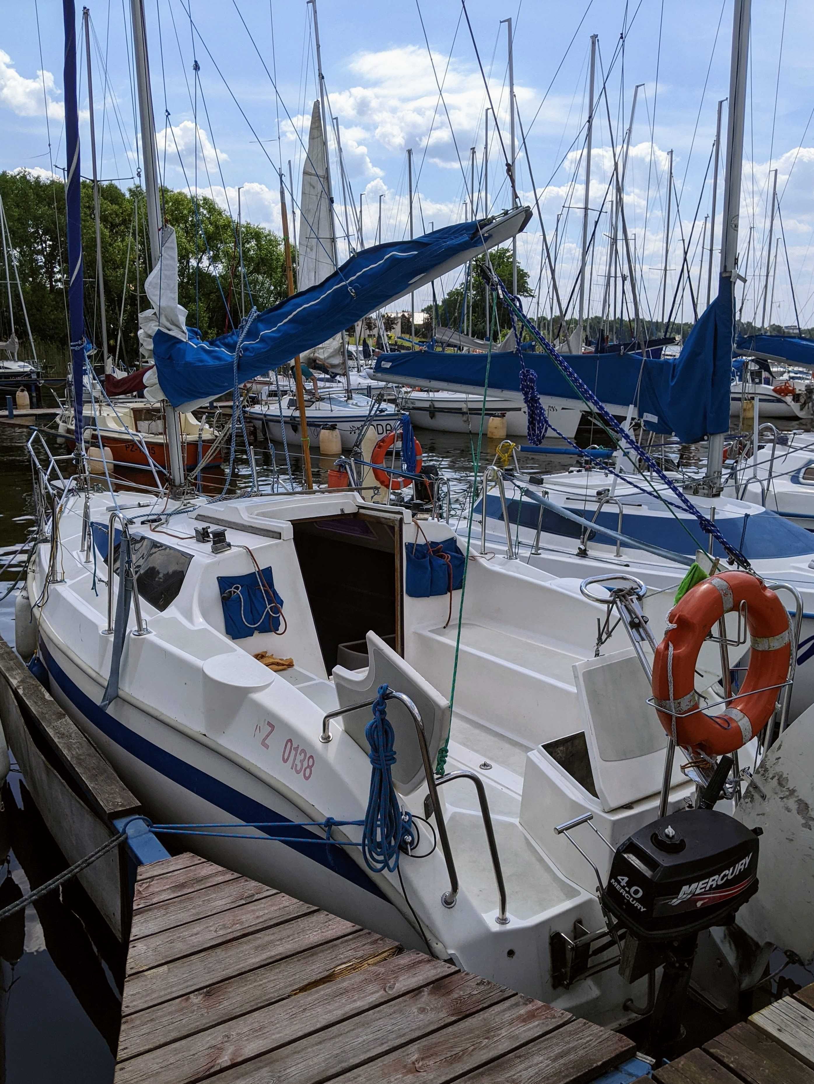Tes 678 czarter Mazury Jeziorak ilawa