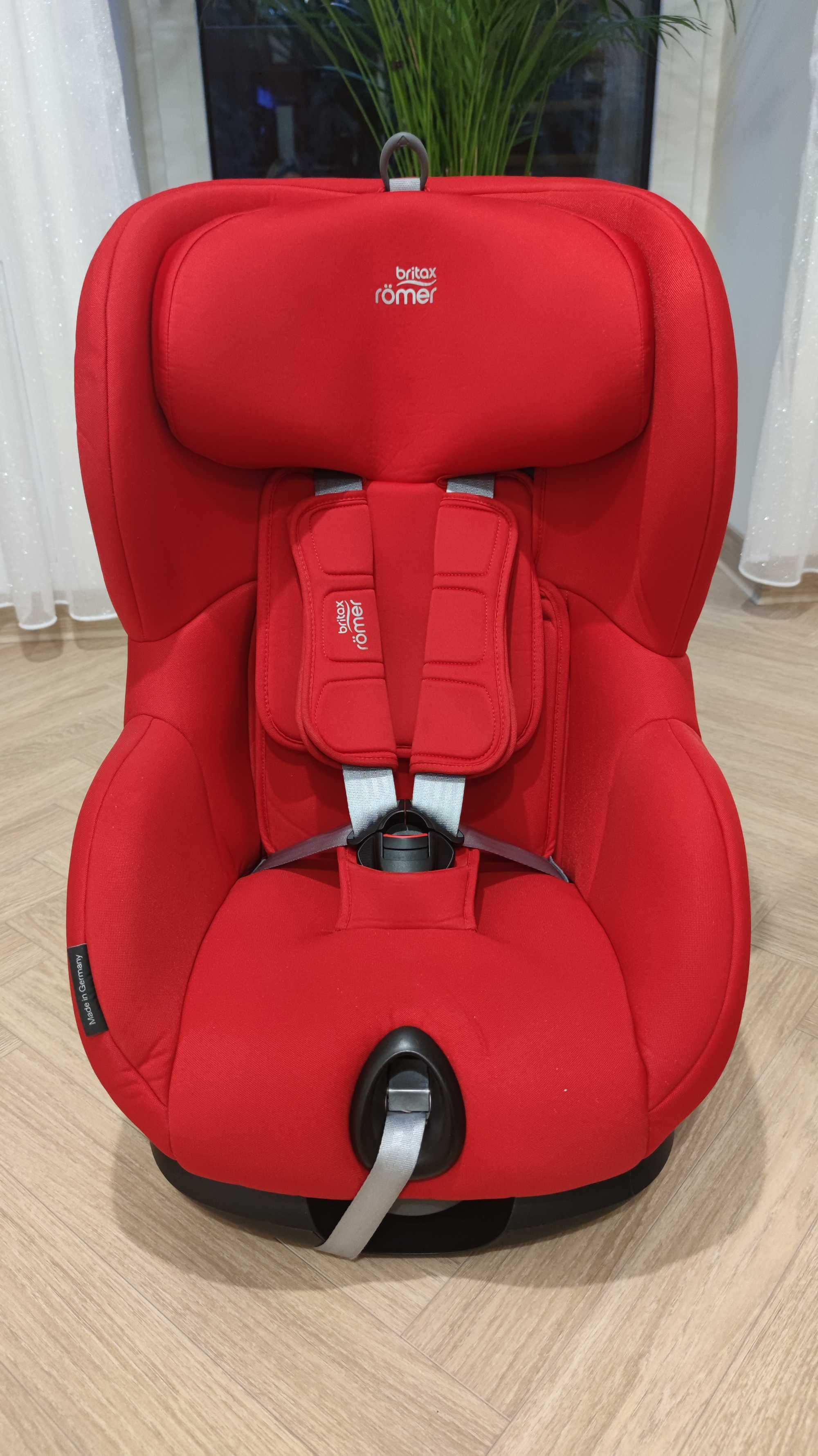 Fotelik Britax Römer Trifix2 I-Size