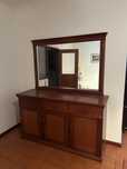 Aparador para sala com espelho