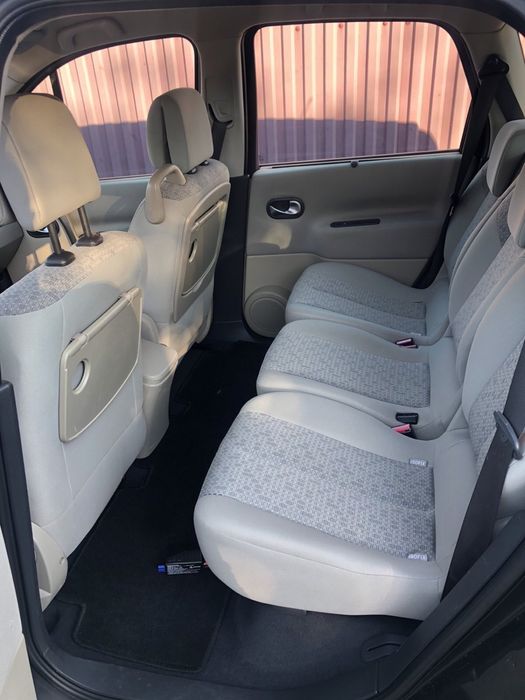 Renault сценік2.