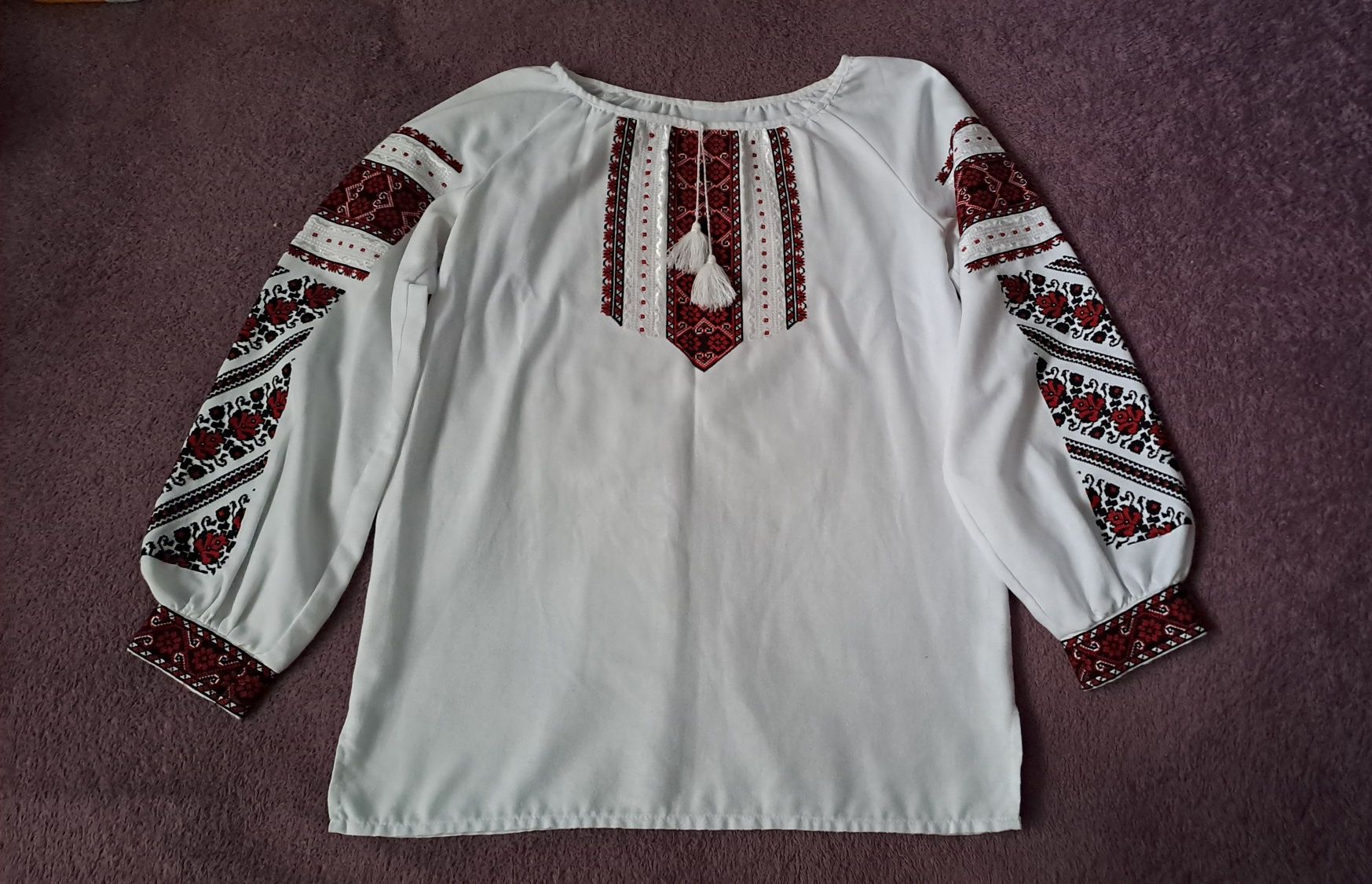 Вишиванка жіноча