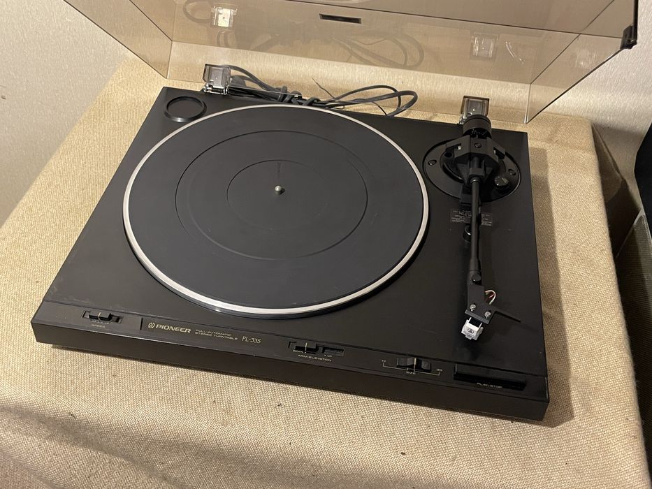 Японский автоматический HI-FI проигрыватель винила PIONEER PL-335