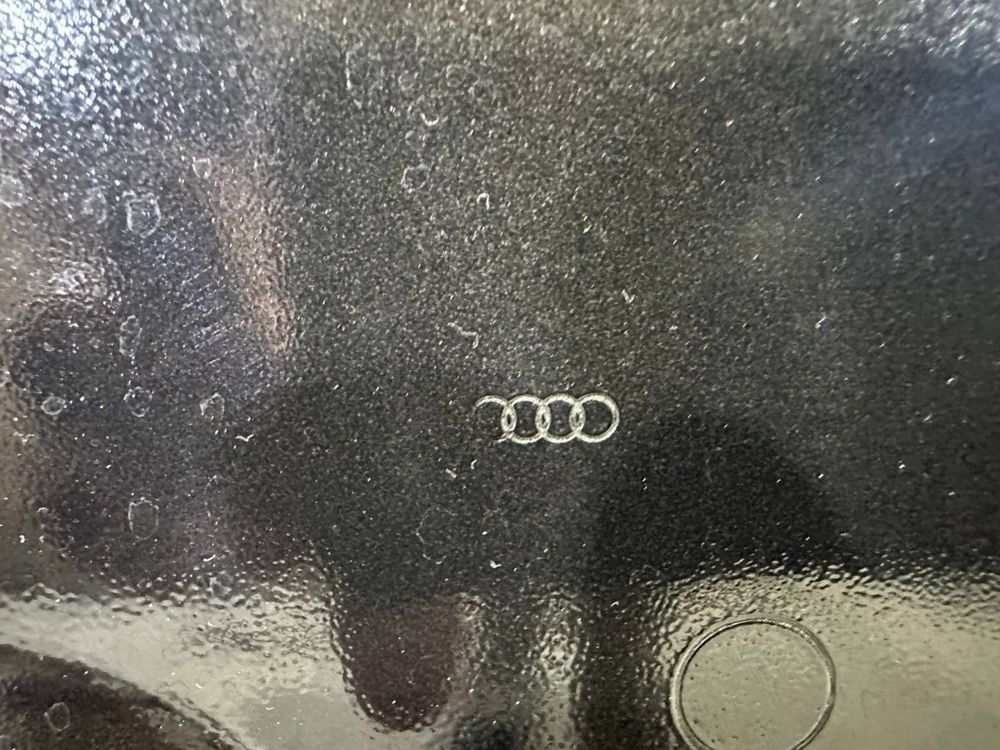Дверь передняя левая Audi A4 B9 ( 2019 2020 2021 2022 2023 2024 г. )