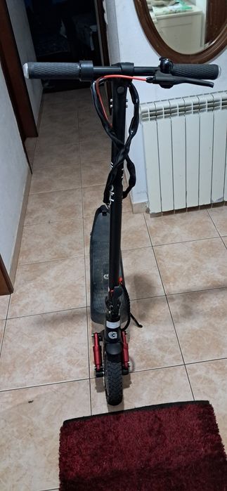 Trotinete em bom estado