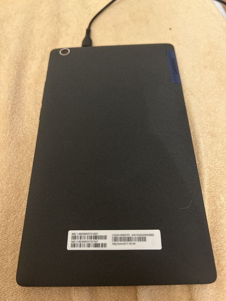 Tablet Lenovo tb3-850M