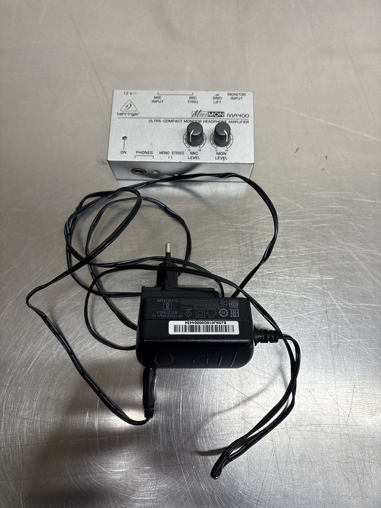 Behringer MA400