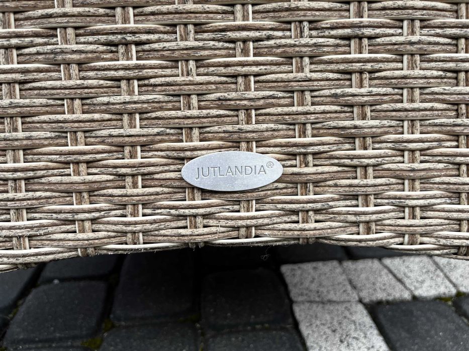 Meble ogrodowe stół i 4 fotele.