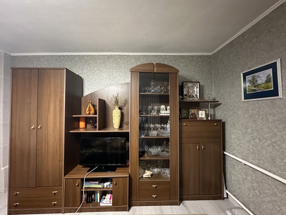 Стінка для вітальні