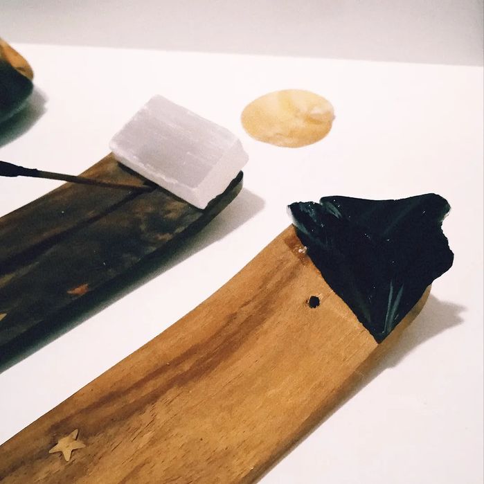 Incendiário com cristais