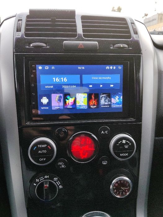 Radio 2 din Android i car play 2GB RAM 32GB