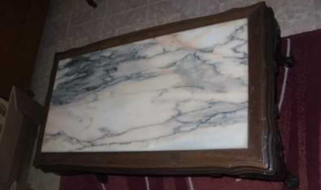 Mesa sala com mármore