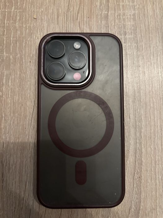 Iphone 15 Pro 95% bateria