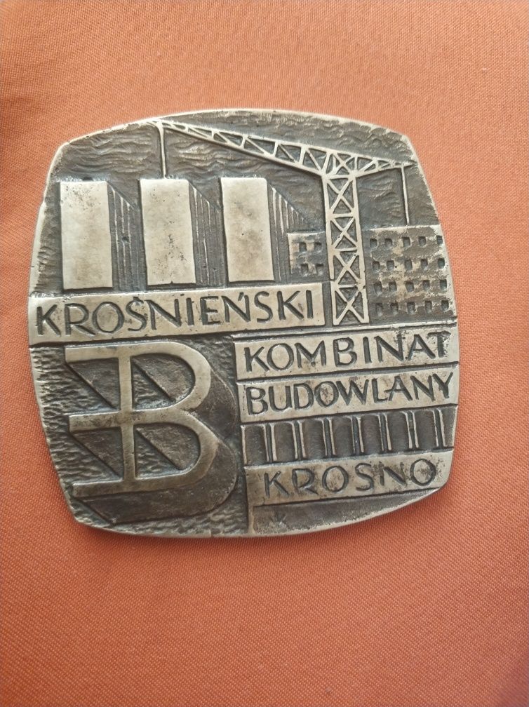 Stary medal mosiężny