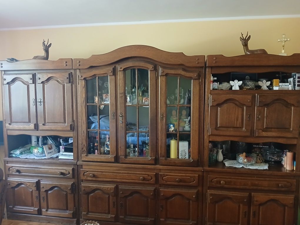 Meblościanka drewniana
