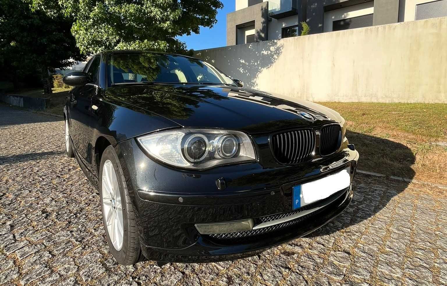 BMW Serie 1 - 120 D - Versão Sport - Nacional - Automático
