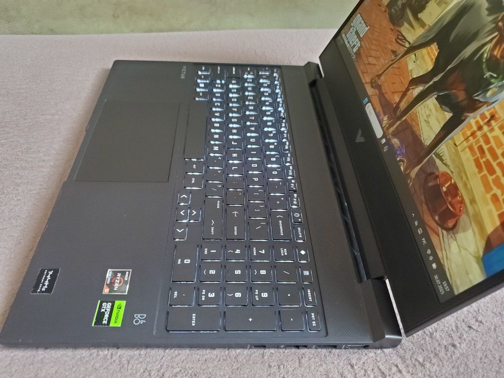 HP-VICTUS. Ryzen5-5600H.GeForce1650. SSD-512. DDR4-16GB. 144Hz.FHD.IPS