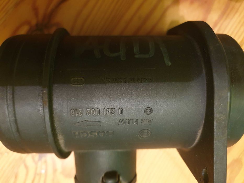 Przepływomierz wiele marek i modeli aut Audi, VW, Peugeot, Seat itp.