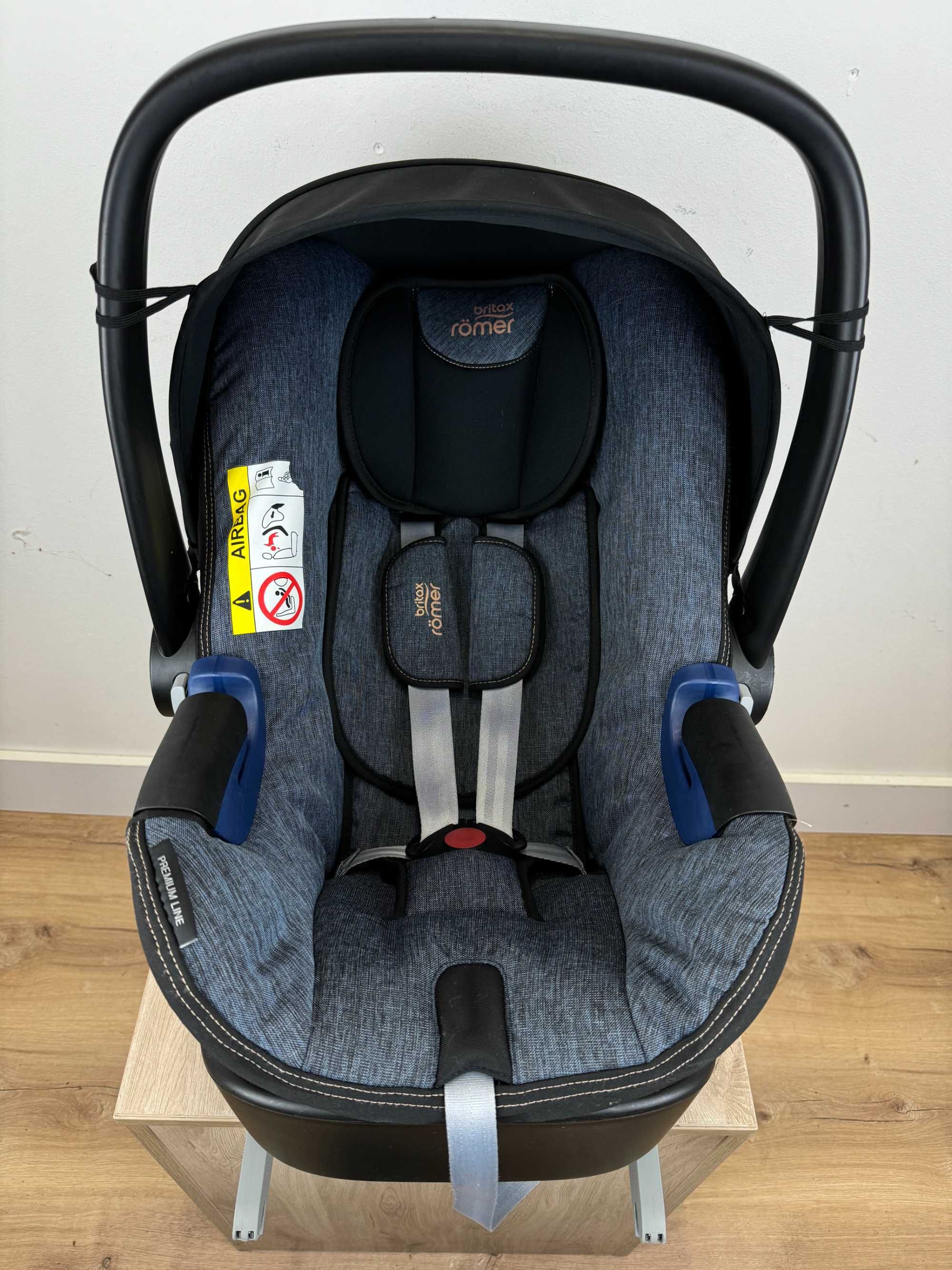 Fotelik samochodowy ROMER Baby-Safe 2 i-Size + baza Baby-Safe i-Size
