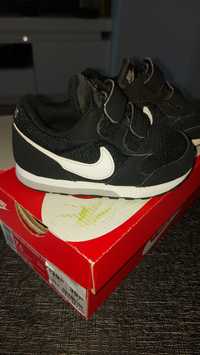 Buty dziecięce Nike rozmiar 23,5