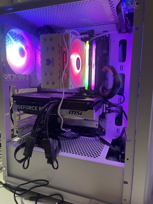 Продаю пк, r5 5600,b550,32gb ram