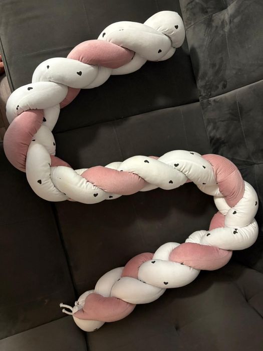 Warkocz do łóżeczka dziecięcego