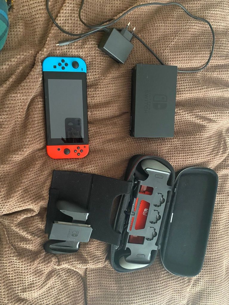 Nintendo SWITCH v2