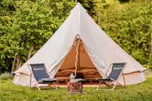 Namiot dzwonkowy / glamping o średnicy o powierzchni 25 m2