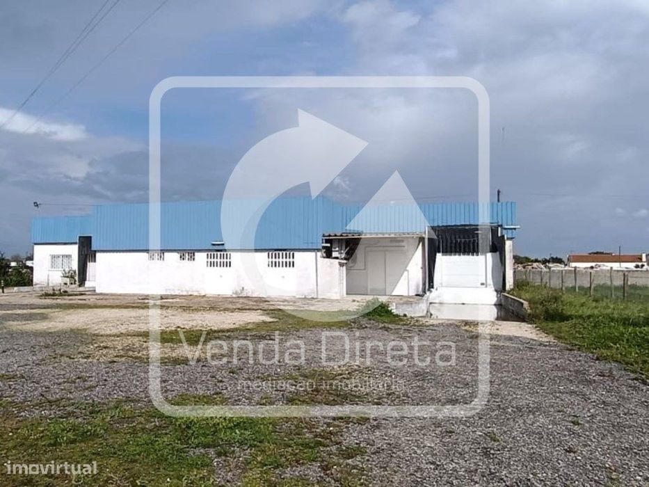 Oportunidade de investimento - Armazém Industrial para produção de ...