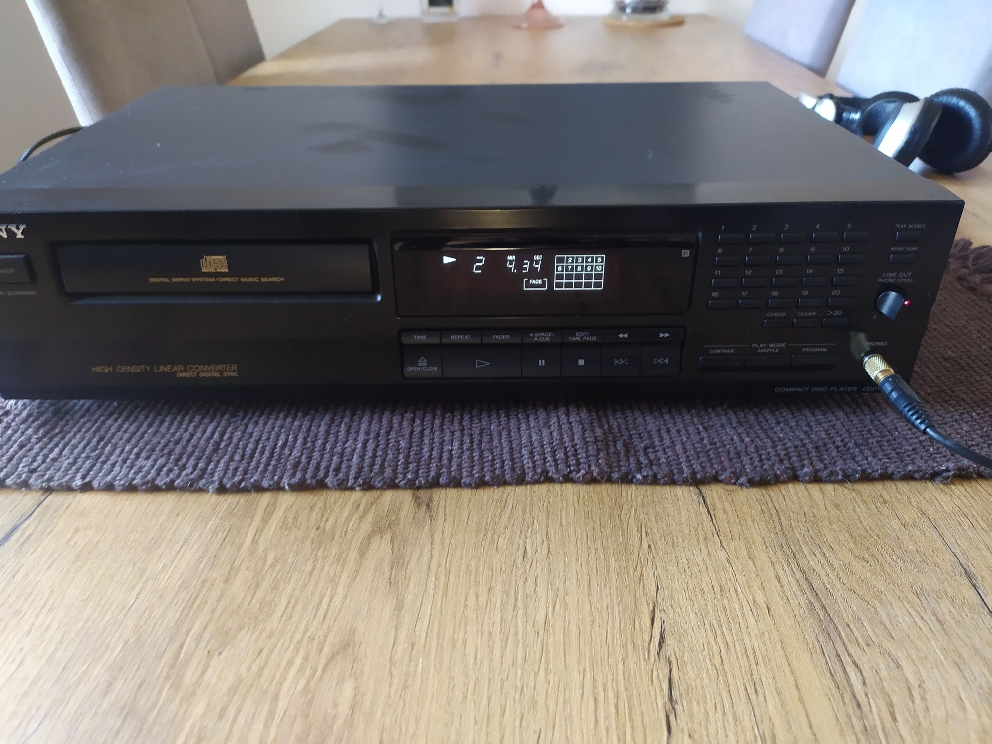 Odtwarzacz CD Sony CDP 411