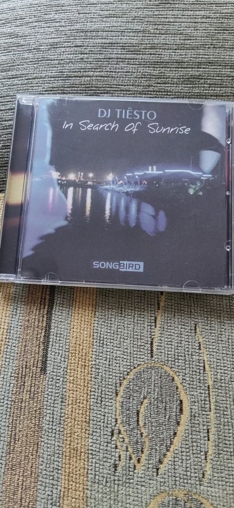 DJ Tiesto - In Search of Sunrise, Album CD