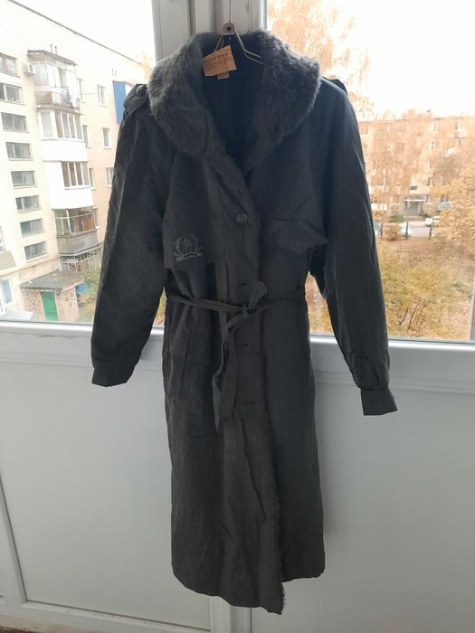 Віддам пальто темносіре жін осіннє 44р нове 92р плащівка з підкладкою