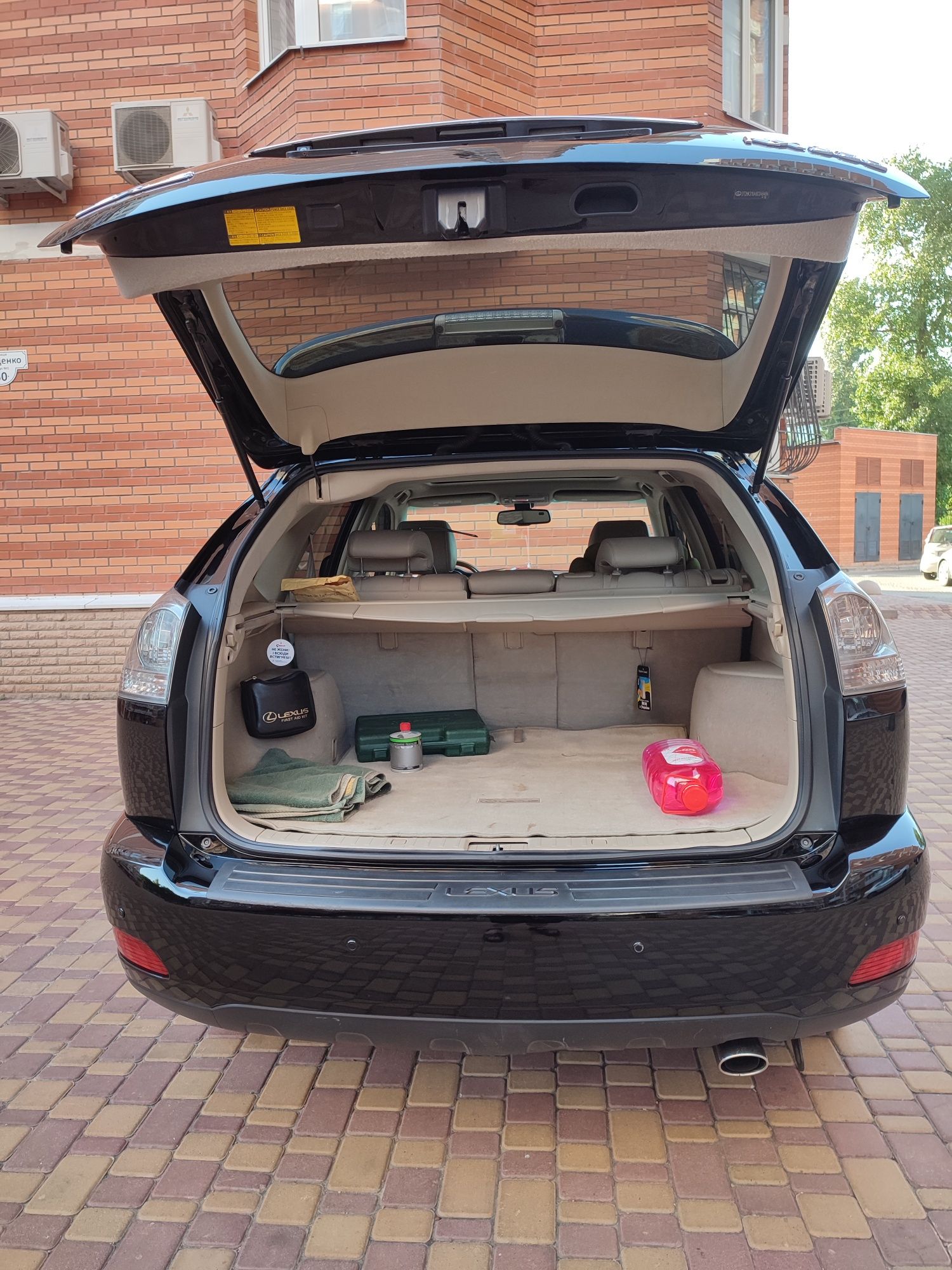 Срочно продам Lexus rx 350.