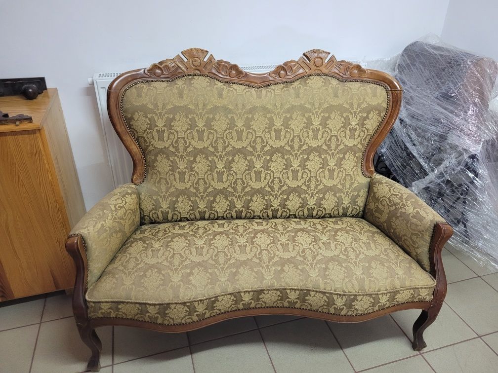 Sofa w stylu retro
