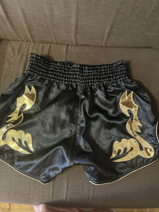 Nowe z metka spodenki treningowe inferno venum XXL