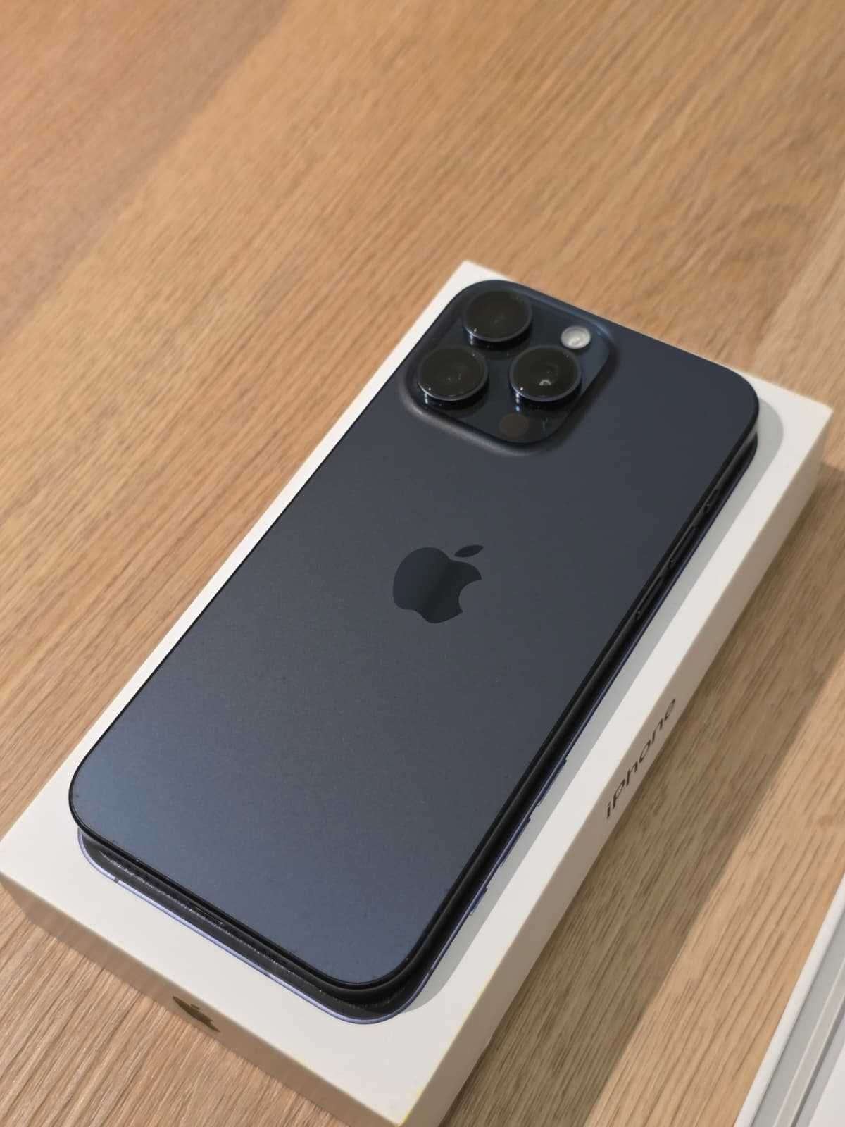 Apple iPhone 15 Pro Max 256GB como novo, com fatura e garantia