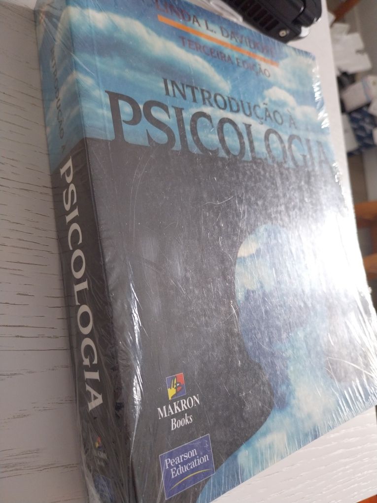 Livro Introdução à Psicologia, de Davidoff