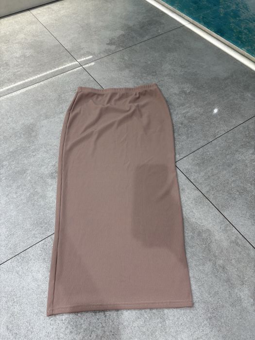 Spódnica damska Midi Boohoo 38